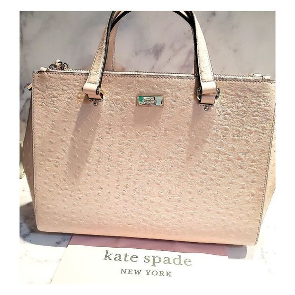 Kate Spade Embossed Leather Tote in Shell Pink (Baby Pink) - Picture 5 of 12